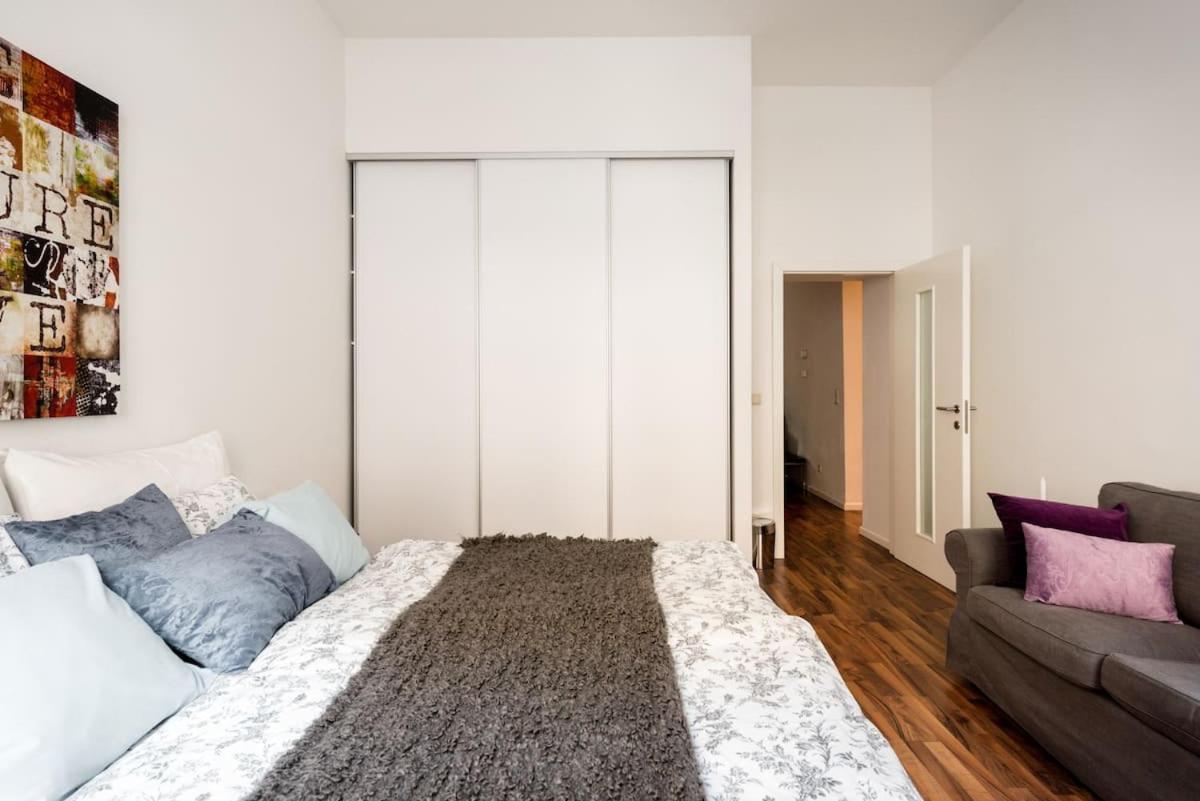 וינה Luxurious And Spacious 5 Min Walk To City Center, 1-2 מראה חיצוני תמונה