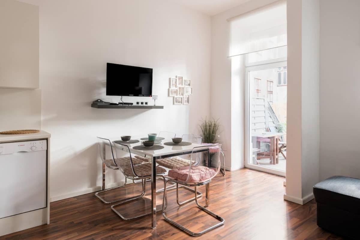וינה Luxurious And Spacious 5 Min Walk To City Center, 1-2 מראה חיצוני תמונה