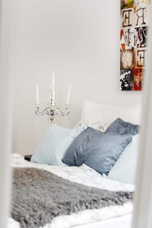 וינה Luxurious And Spacious 5 Min Walk To City Center, 1-2 מראה חיצוני תמונה