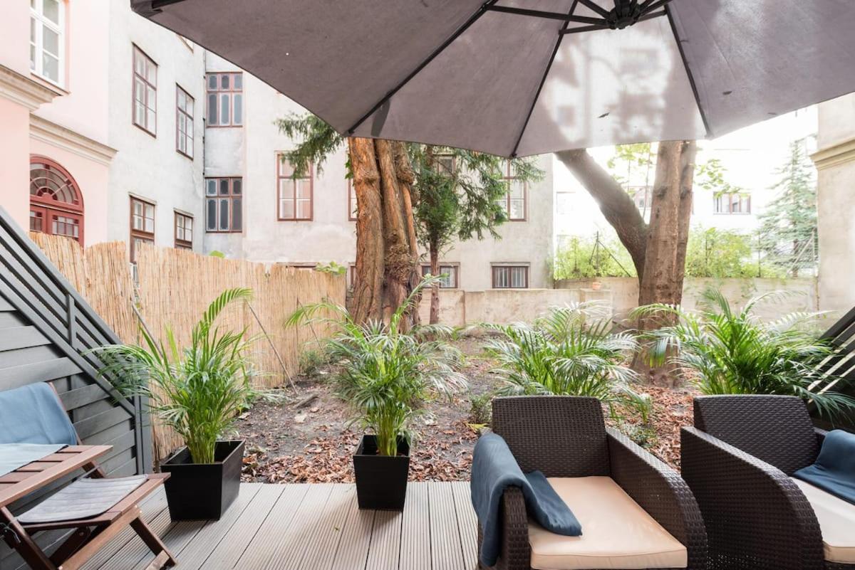 וינה Luxurious And Spacious 5 Min Walk To City Center, 1-2 מראה חיצוני תמונה